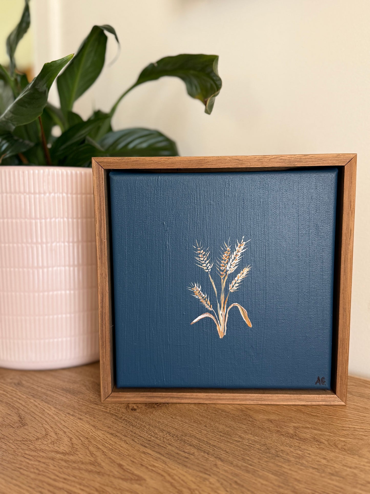 Blue wheat stalk
